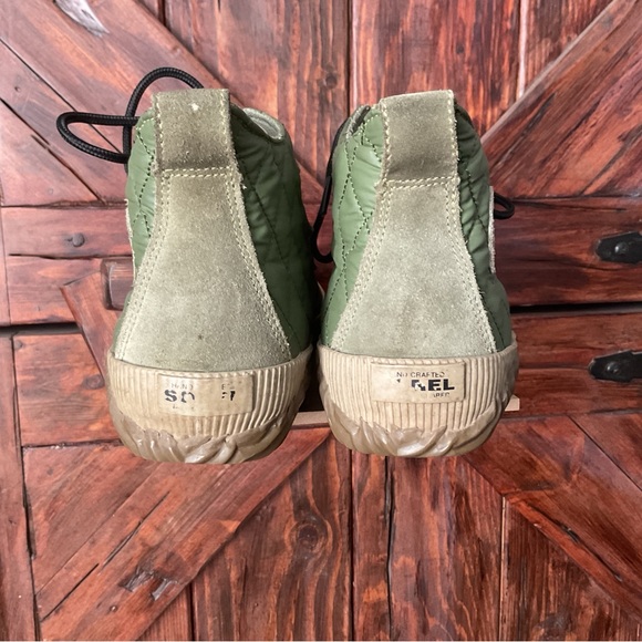 Sorel OUT AND ABOUT Green Waterproof Quilted Lace-Up Duck Boots - Picture 4 of 8